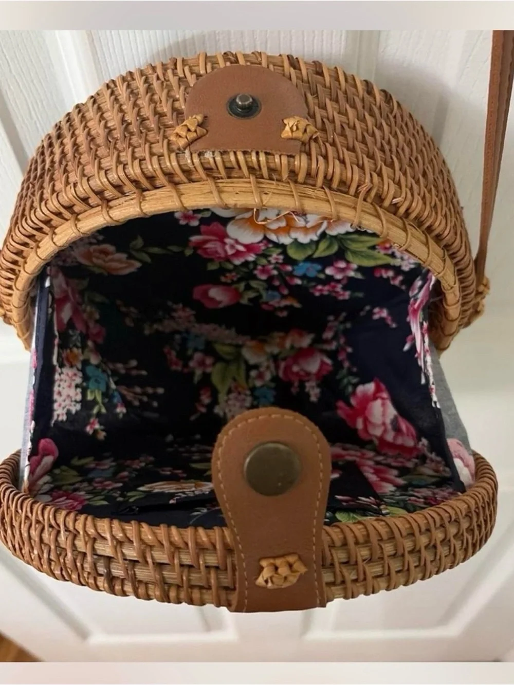 Like New ~ Adorable Round Woven Crossbody Bag in Brown